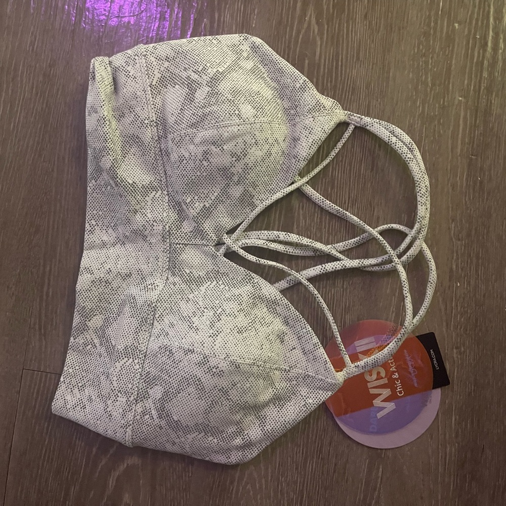 Wiskii sports bra NWT medium